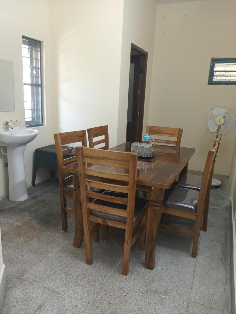 Akash 9964o4o782 House in Chikmagalur