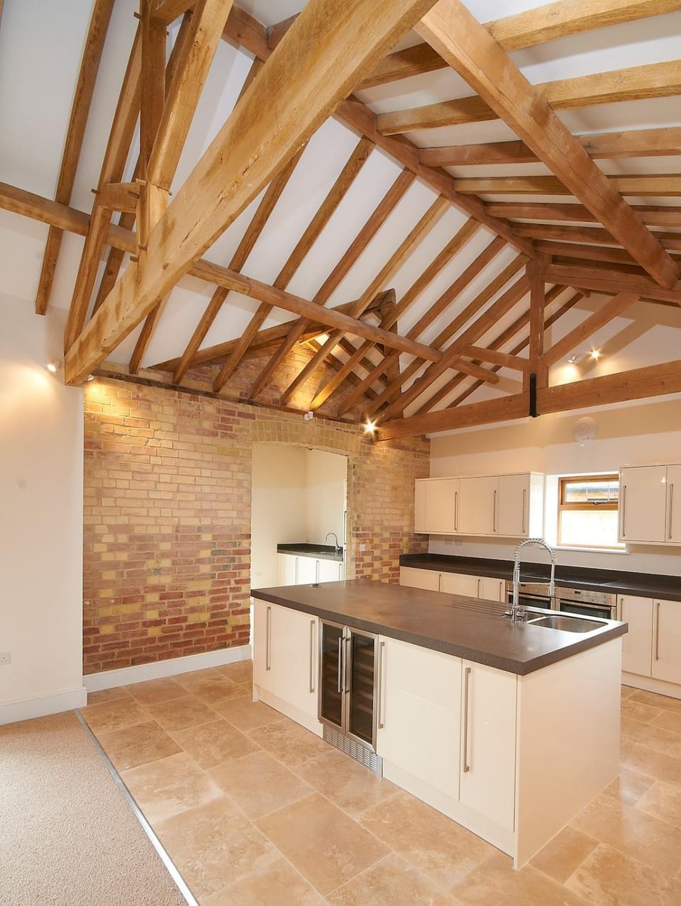 Sleeps18 character barns House in Huntingdonshire District
