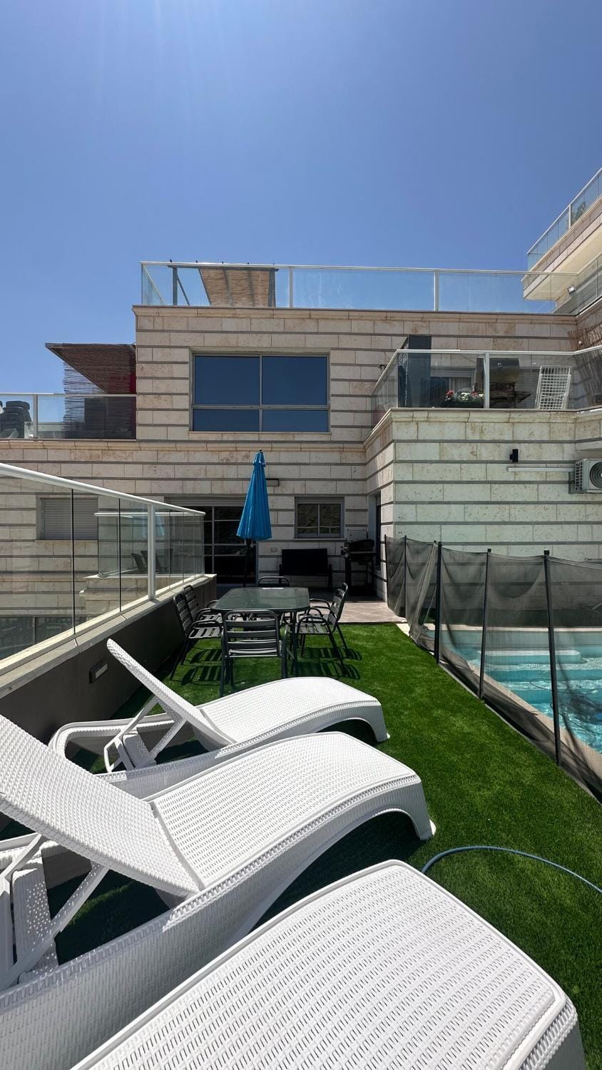 Mini penthouse pool kinamon 3 bedrooms Apartment in Eilat