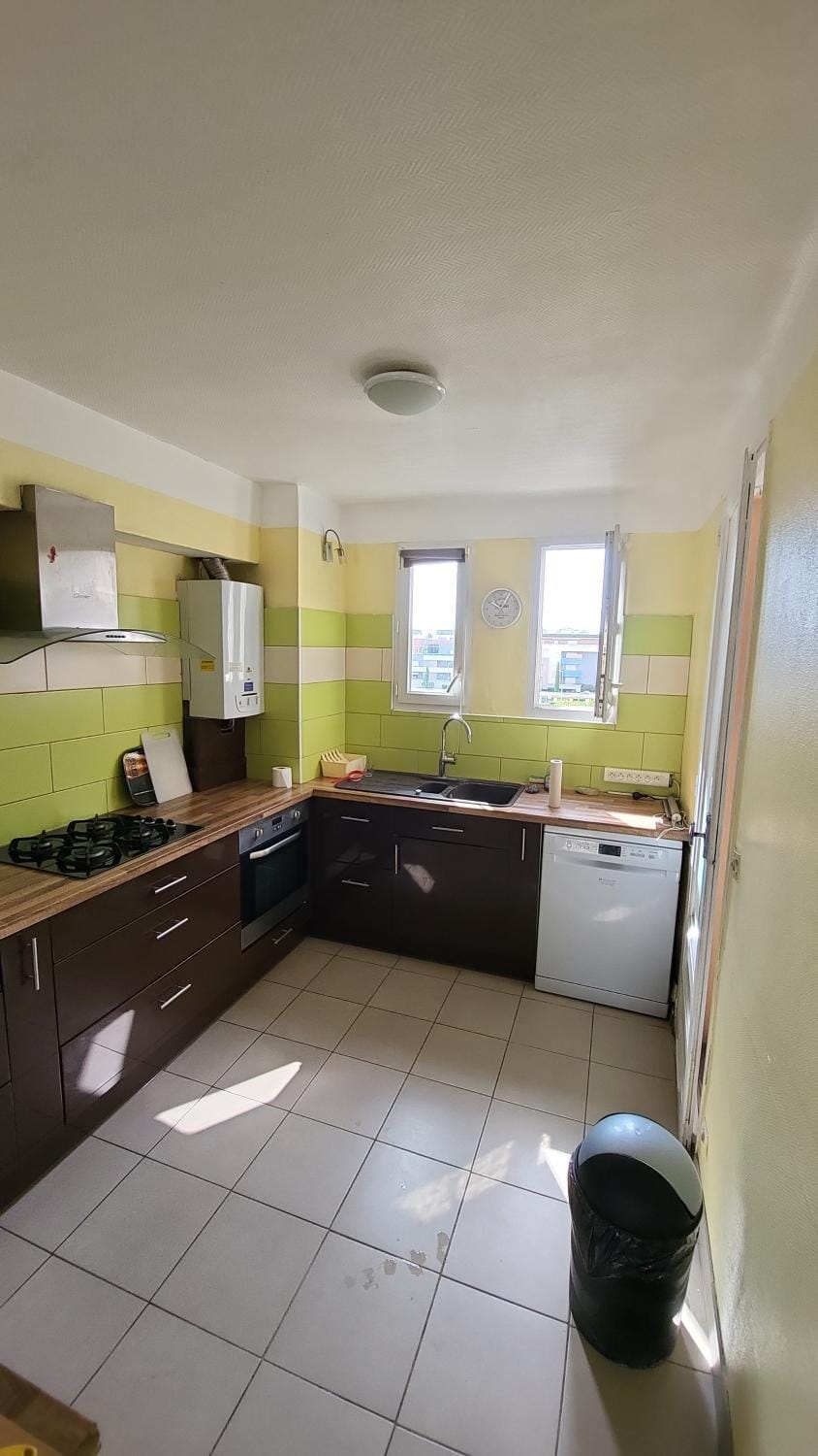 dishwasher, oven, stove