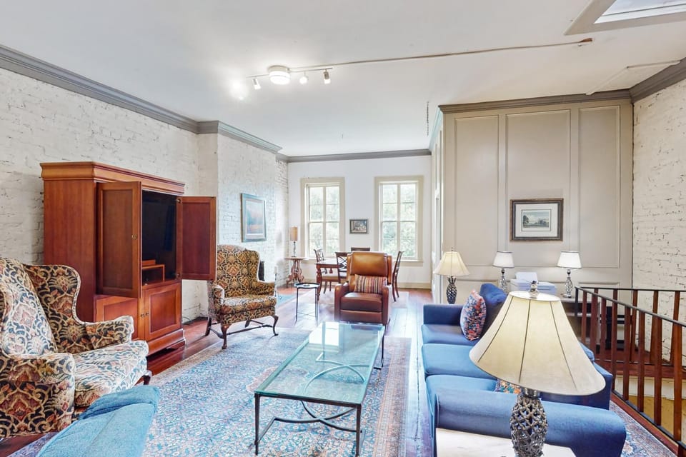 Gordon Street Retreat House in Savannah
