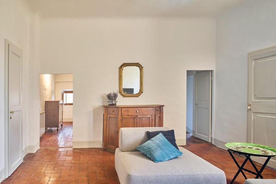 Palazzo Incontri Apartment in Siena