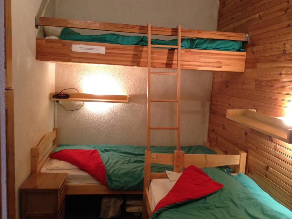 DUPLEX 5 p - St Lary Soulan centre Village Apartment in Saint-Lary-Soulan