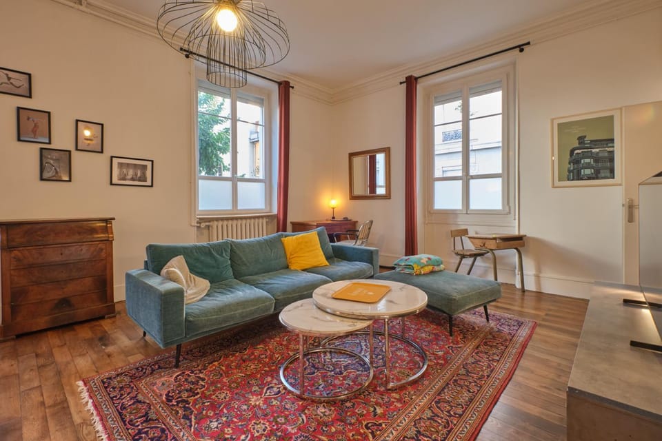 Property building, Living room