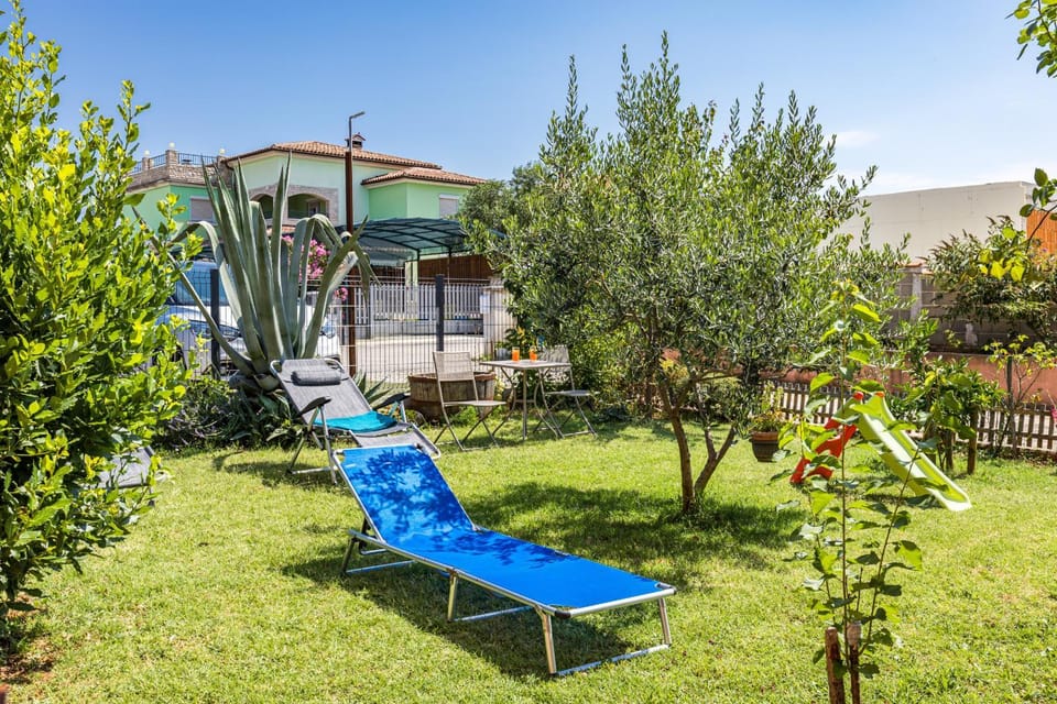Patio, Garden, Garden view