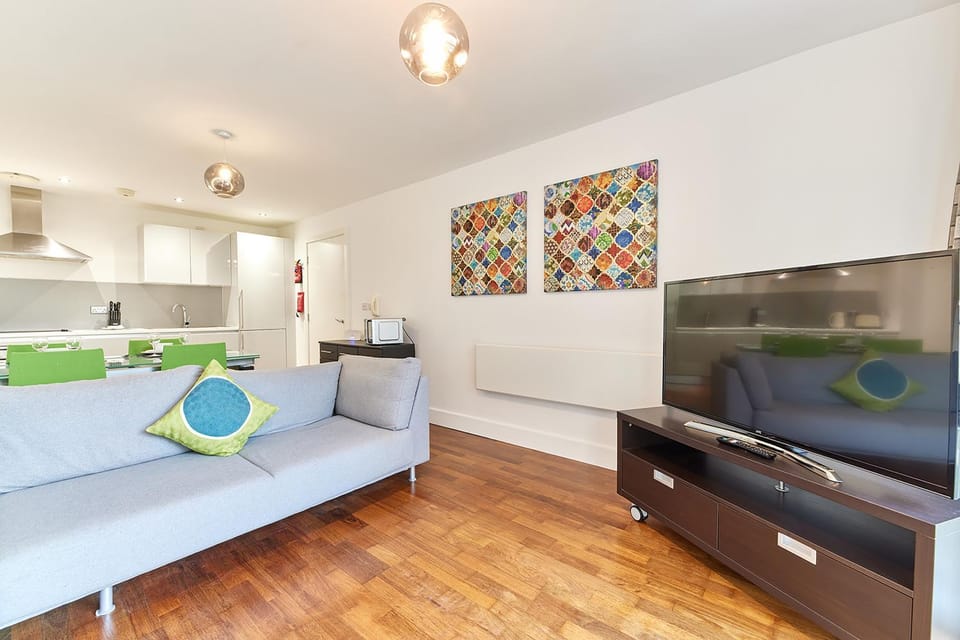 Communal lounge/ TV room, Living room