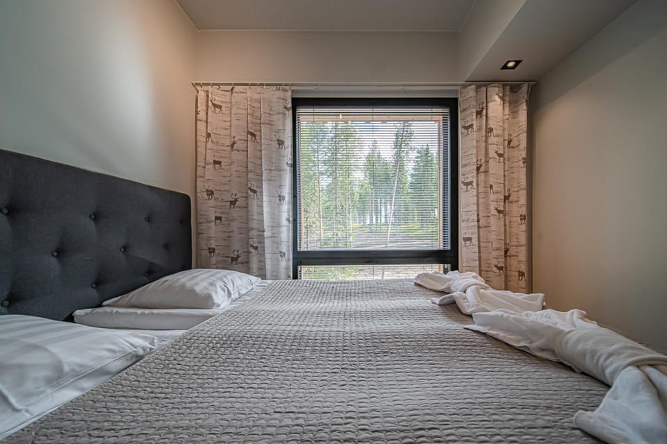 Bed, Bedroom, heating, internet, towels, wardrobe