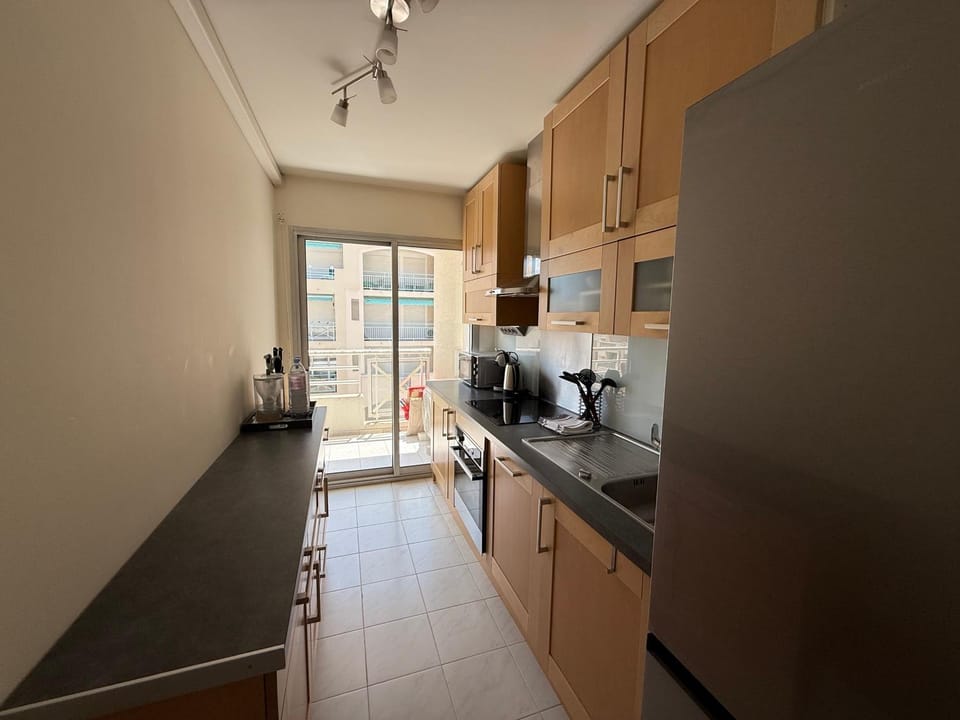 Appartements en bord de mer Apartment in Antibes