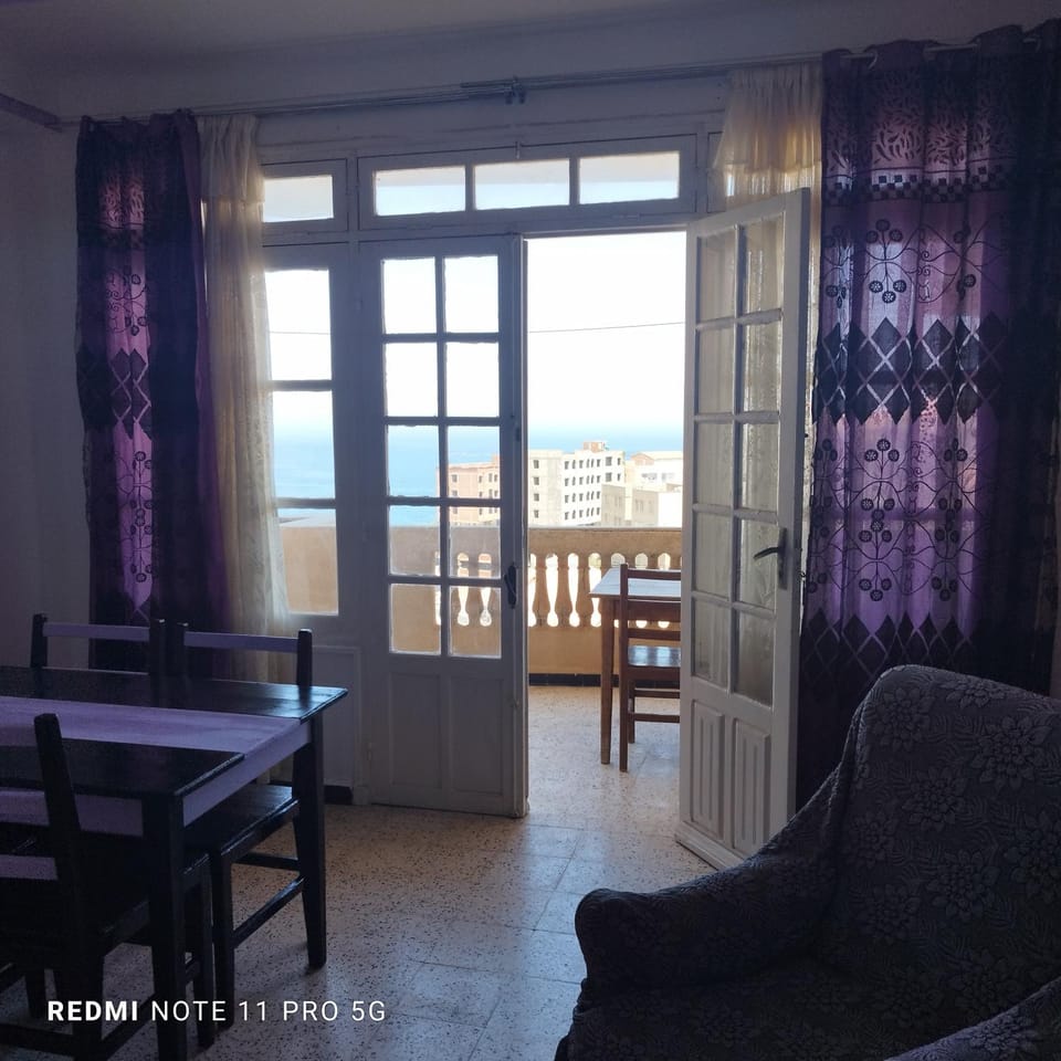 bord de mer F3 B Apartment in Algeria