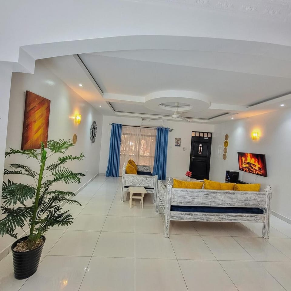 Living room, Seating area, air conditioner