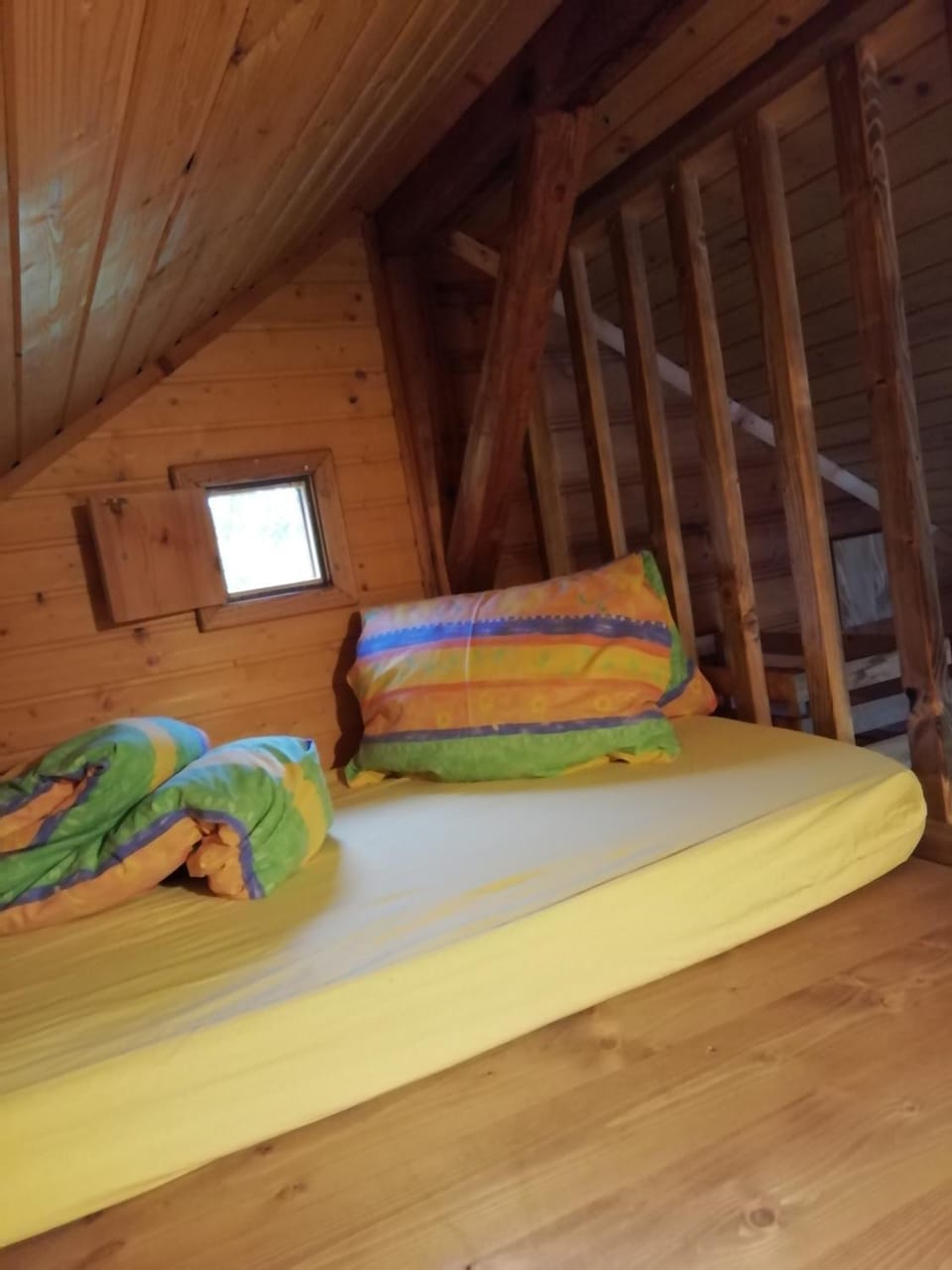 bunk bed