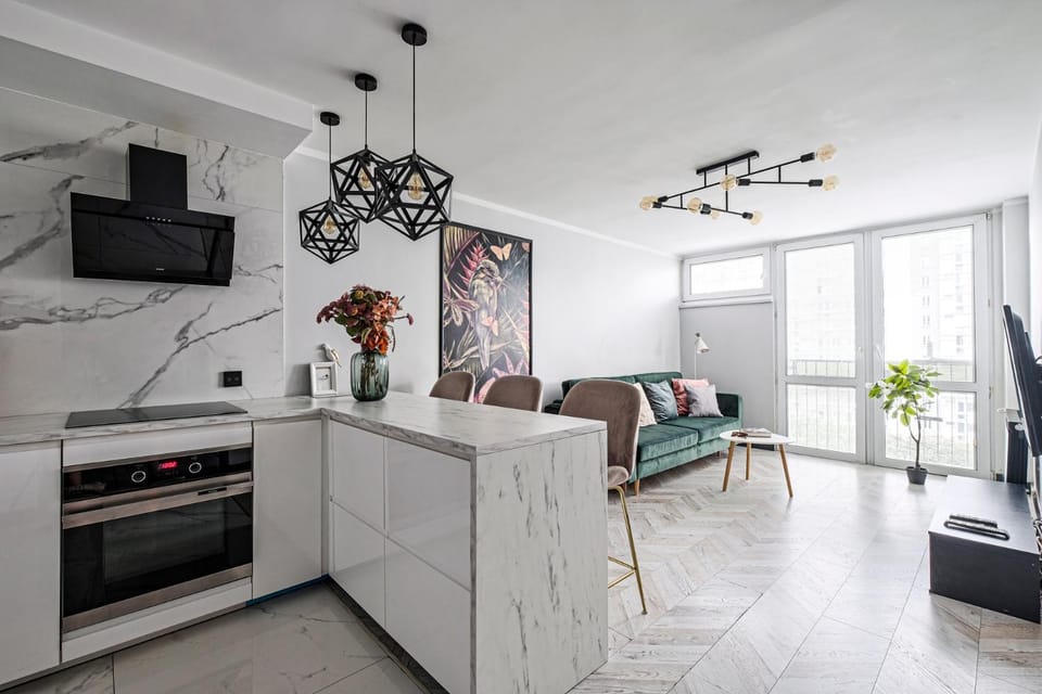 TV and multimedia, Living room, Dining area