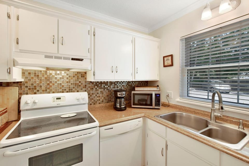 Kingstowne 425 #B House in Saint Simons Island