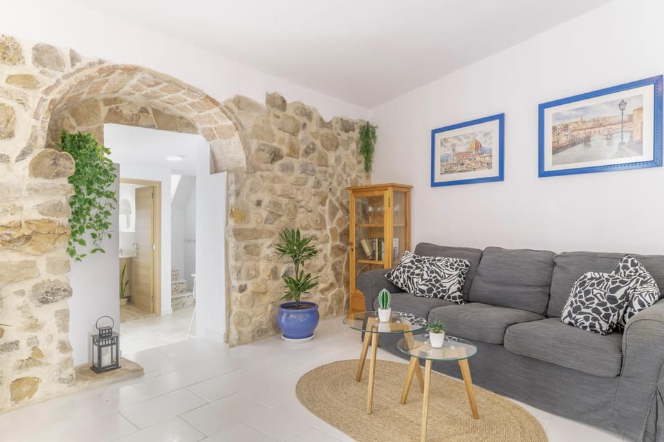 Property building, Living room