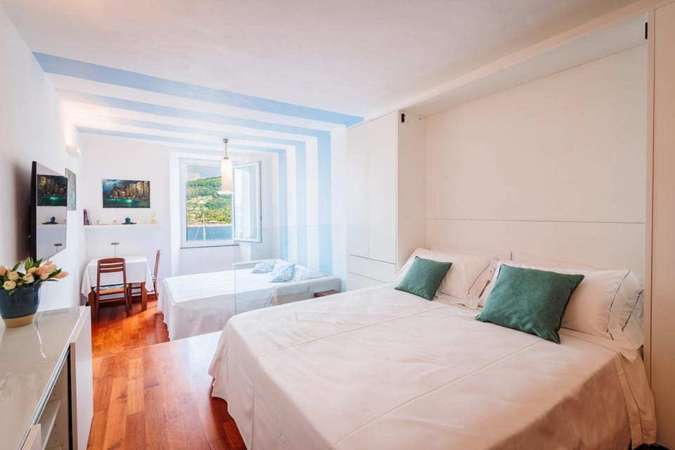 Mario Fronte Mare Apartment in Porto Venere