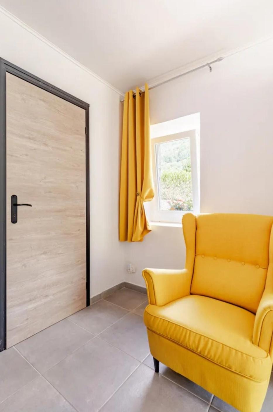 Cosy appartement RDC-terrasse et parking privé Apartment in Auvergne-Rhône-Alpes