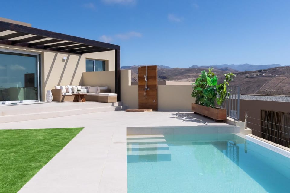 Kaiman 49 by Infinity Summer Villa in Comarca Sur