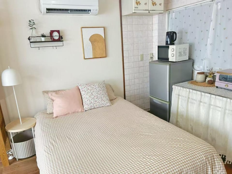 Yume夢 難波南恵美須町駅前店 Bed and Breakfast in Osaka