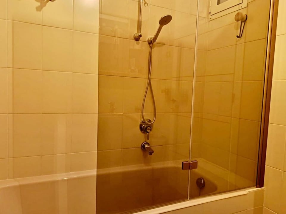 Shower, Bathroom, Bath