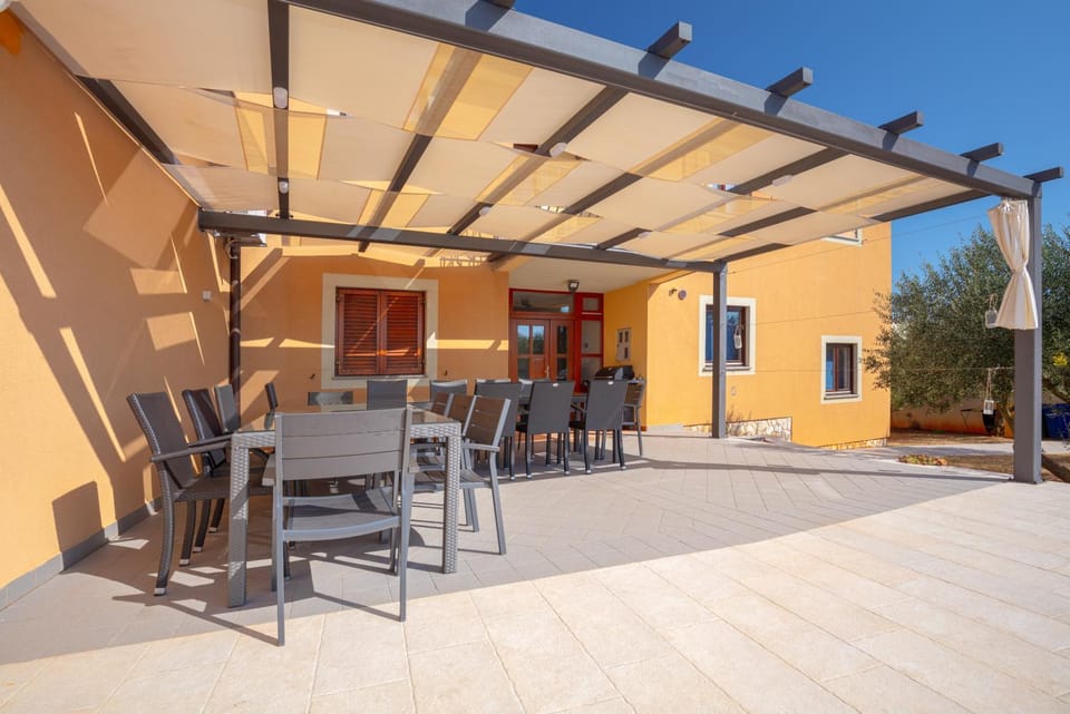 Patio, Balcony/Terrace
