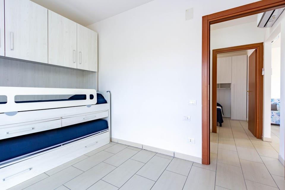 Bed, Photo of the whole room, Bedroom, bunk bed, wardrobe