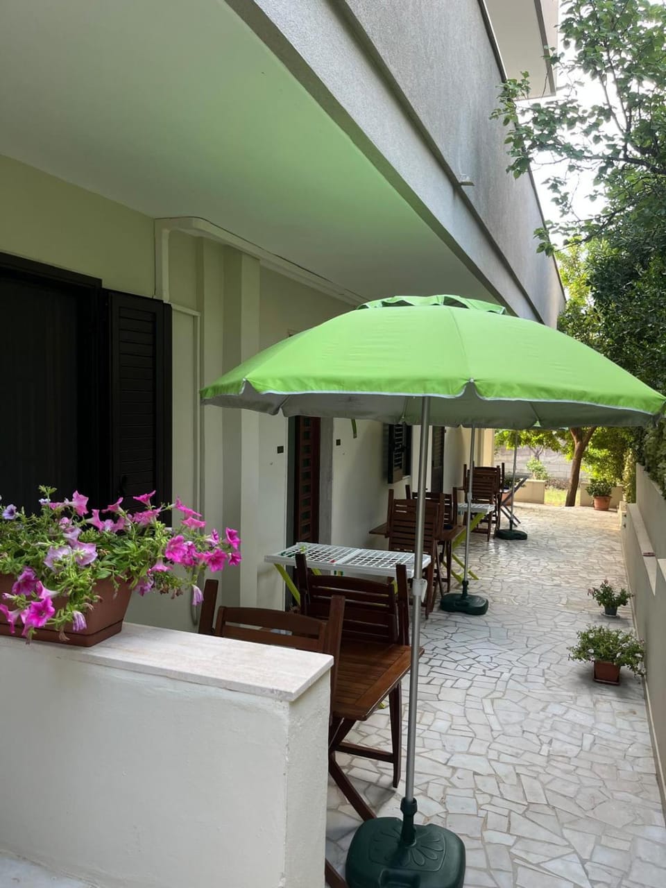 Property building, Garden view