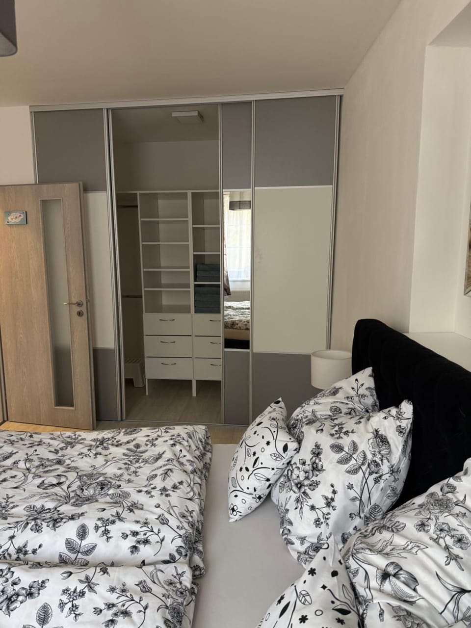 Bed, Bedroom, wardrobe