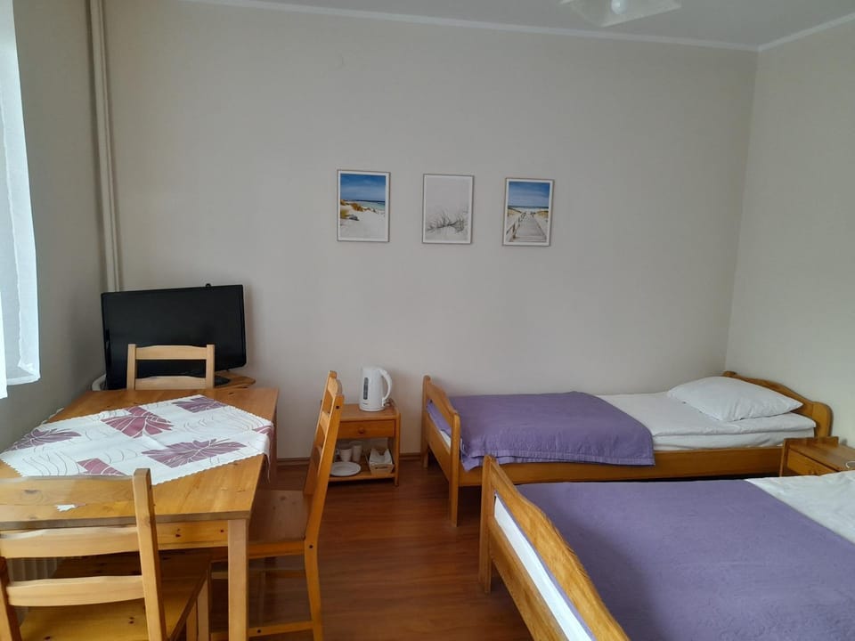 Lewada pokój trzyosobowy z balkonem Vacation rental in Wladyslawowo