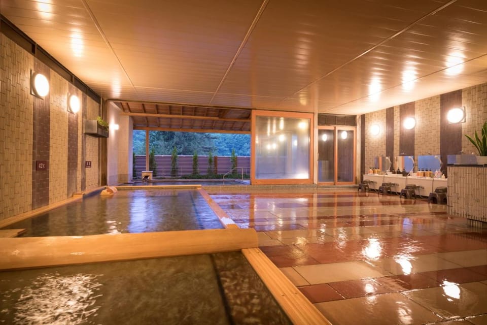 Hot Spring Bath, Public Bath