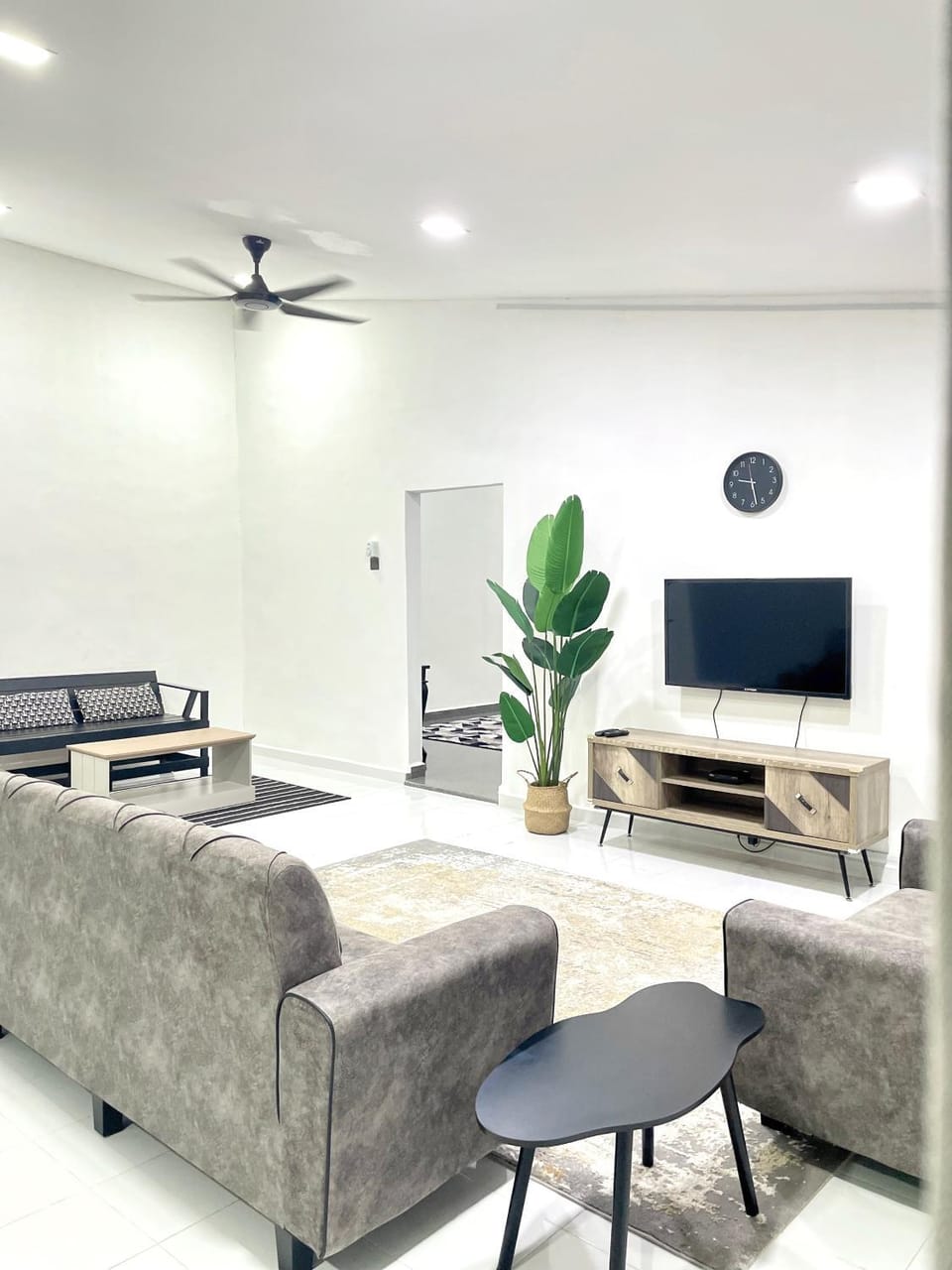TV and multimedia, Living room, Seating area