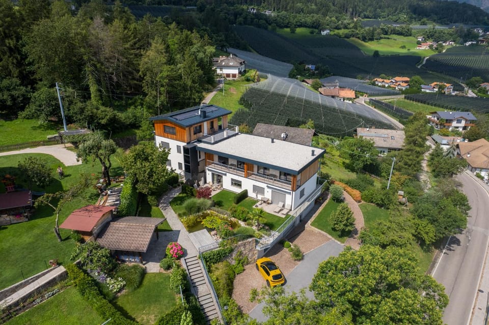 Property building, Natural landscape, Garden