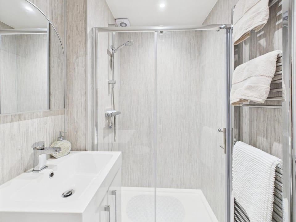 Duke Street Suite Apartment in Hawick