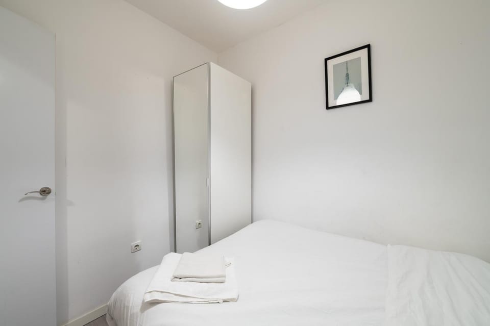 QEG14 Apto 2 Dormitorios Chamberi Quevedo Apartment in Madrid