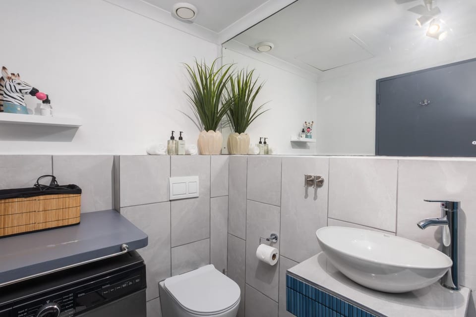 Toilet, Bathroom