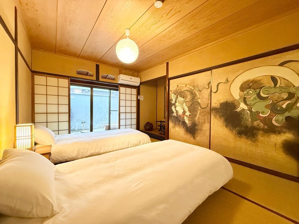 Bed, Photo of the whole room, Bedroom, Garden view, Garden view, Inner courtyard view