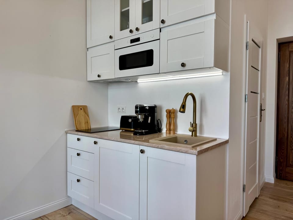 Coffee/tea facilities, Kitchen or kitchenette, pet friendly, stove, toaster