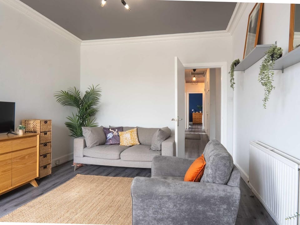 Pitchside Escape Apartment in Ayr