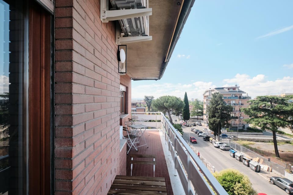 City view, Street view