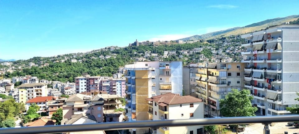 Neighbourhood, Natural landscape