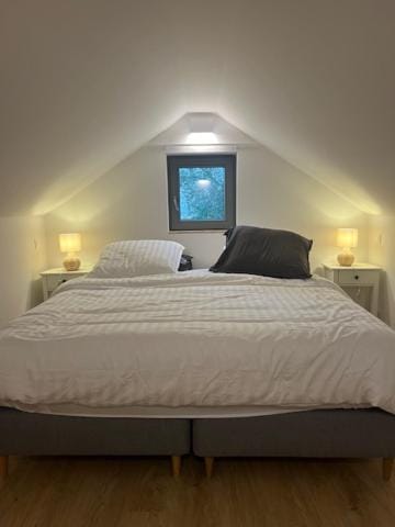 Casa Terra - Landelijk gastenverblijf met jacuzzi en IR-sauna Bed and Breakfast in Koksijde