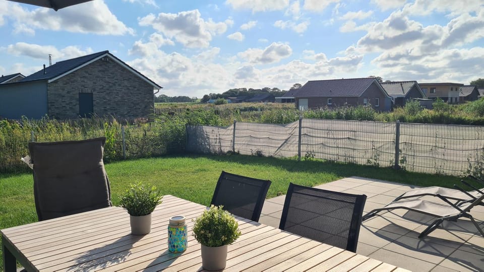 Haus WattErlebnis - Urlaub mit Hund an der Nordseeküste House in Lower Saxony, Germany