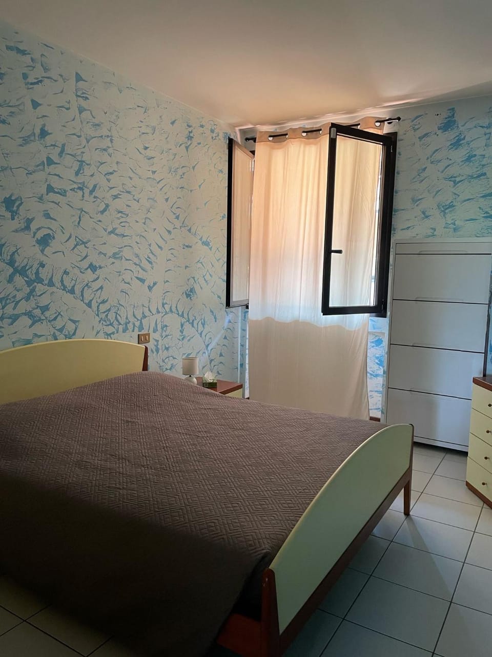 Garda Fiordaliso vista lago 4 posti letto Apartment in Desenzano del Garda