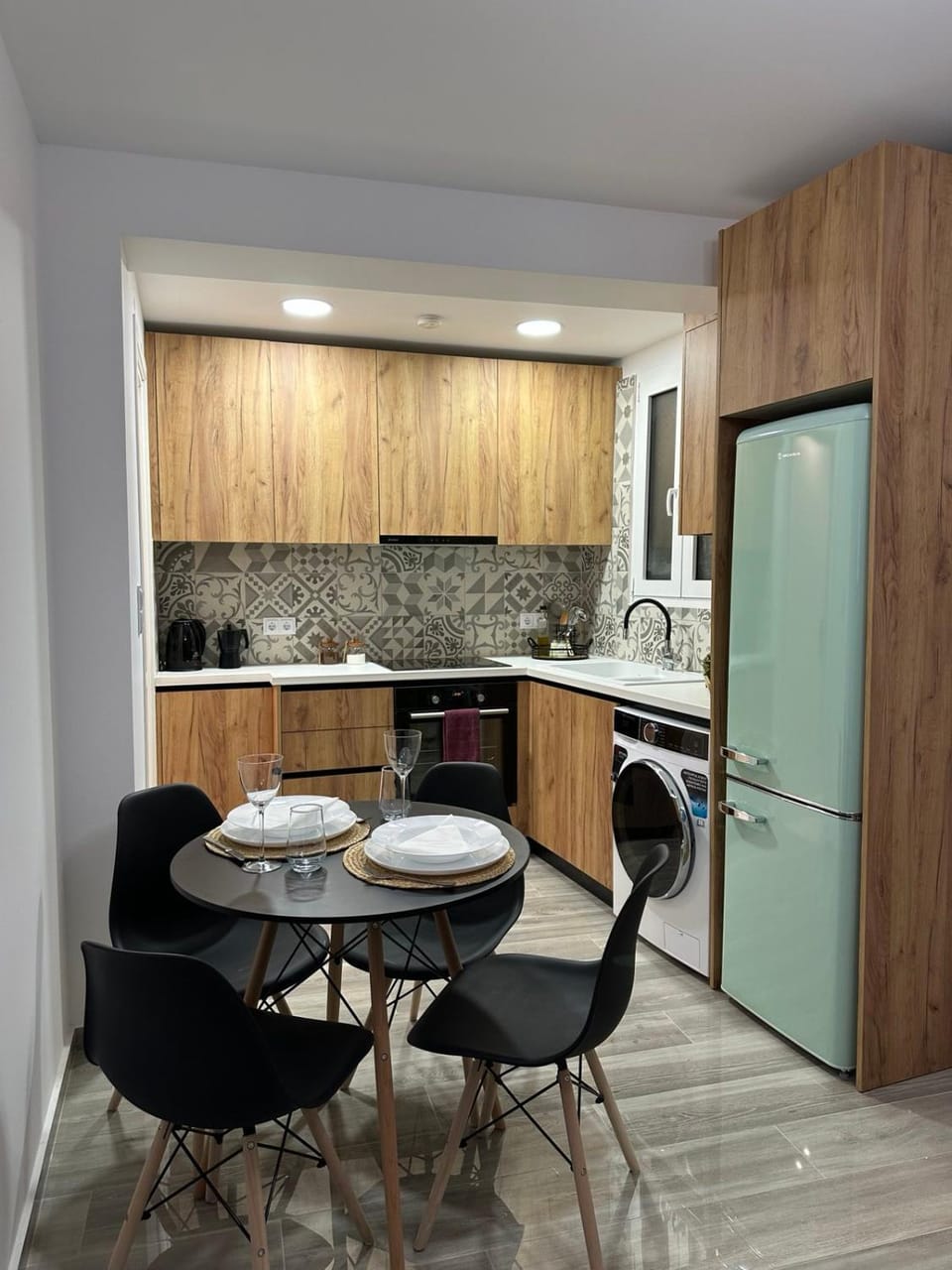 Kitchen or kitchenette, oven, stove