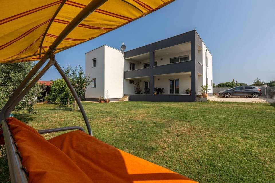 Property building, Garden view