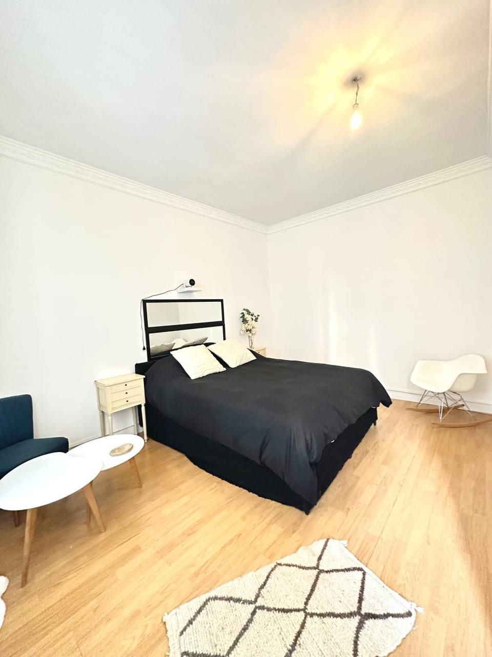 Appartement hausmanien chambre de rêve & jacuzzi Apartment in Saint-Denis, France