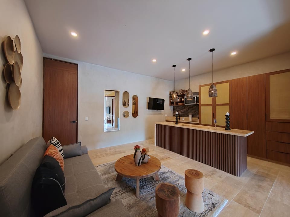 TV and multimedia, Kitchen or kitchenette, Living room