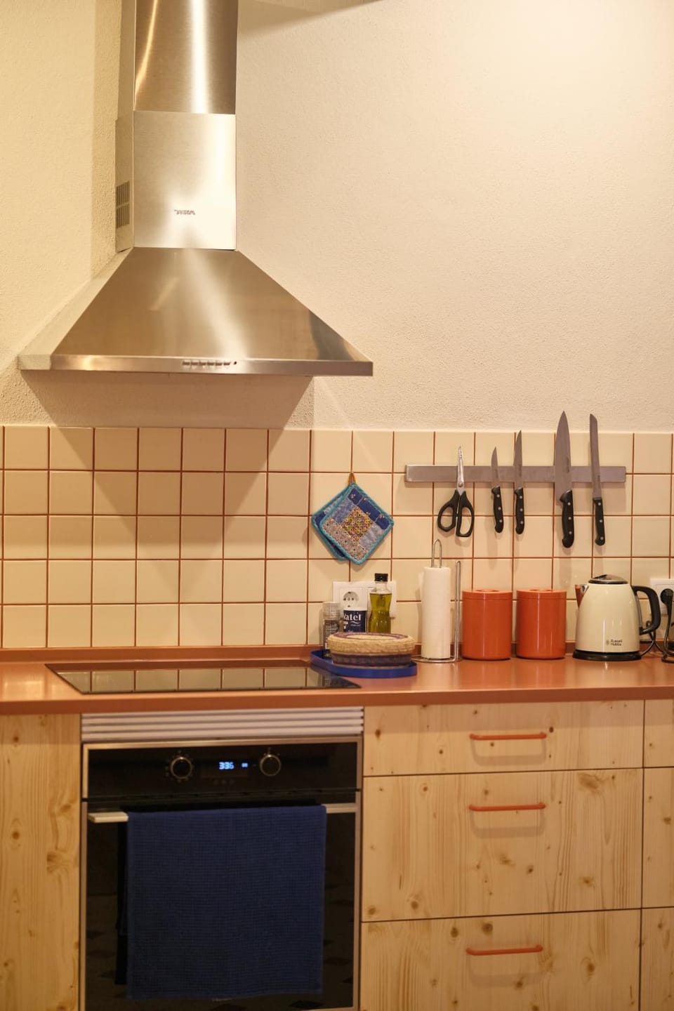 Kitchen or kitchenette, kitchen