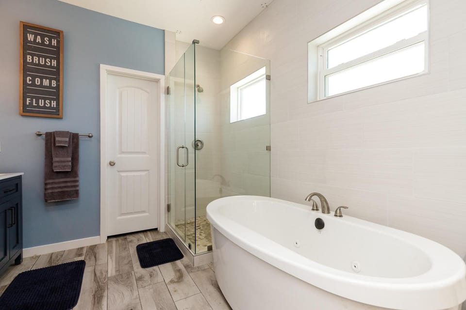 Delightful 3 Bedroom - Pets Monthly Rates House in Port Aransas