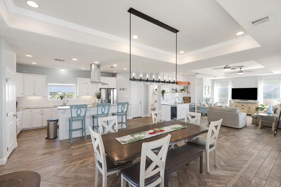 Ocean Views - Optional Golf Cart Sleeps 14 House in Port Aransas