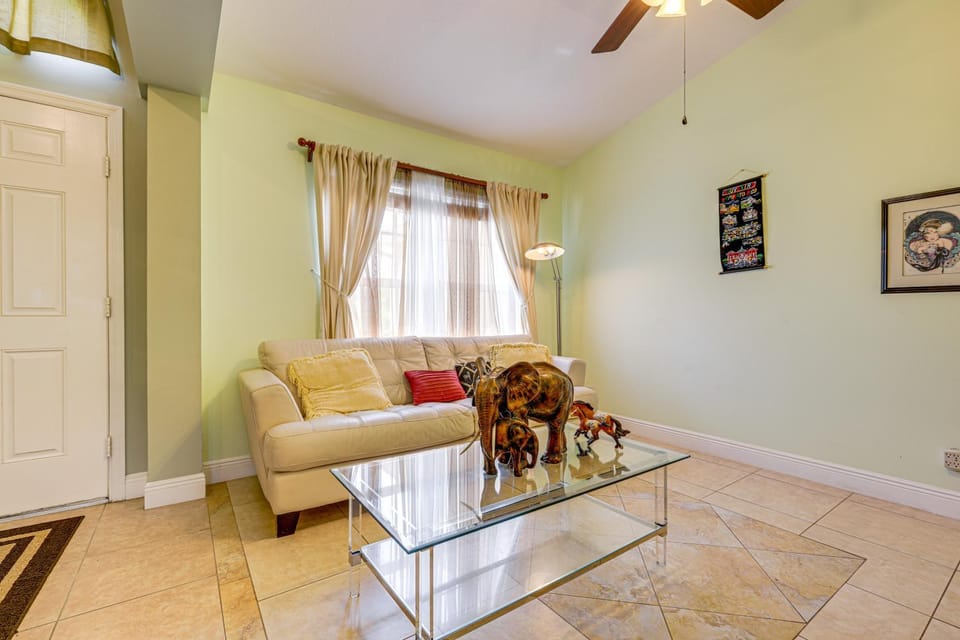 Screened Patio & Hot Tub: Port St Lucie Home! House in Port Saint Lucie